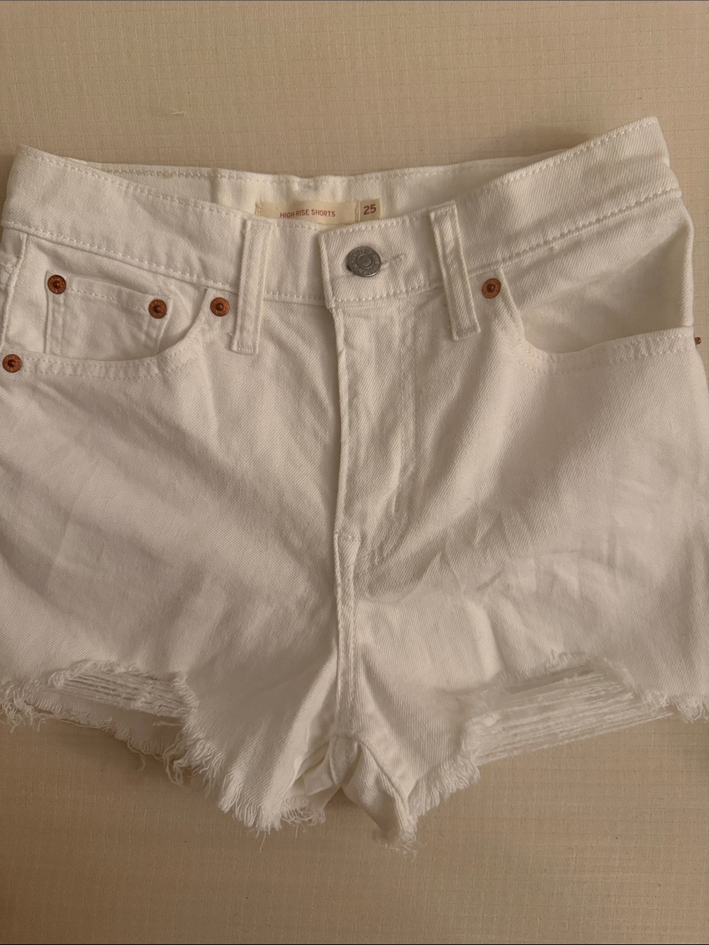Levi’s White Denim Shorts - Casual Frayed Hem